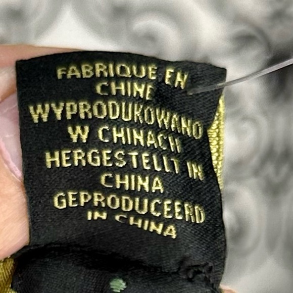 NWOT House of Harlow 1960 Satin (like) Crop Halter Top Purple - Picture 6 of 8